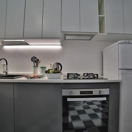 Palazzo Doxi Fontana Dimora D'epoca Lägenhet *